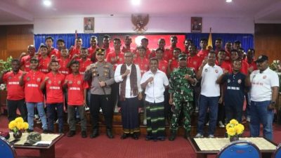 Kapolres Ende, AKBP Mahardika Hadiri Pelepasan Kontingen Perse Ende menuju ETMC Rote Ndao 2023